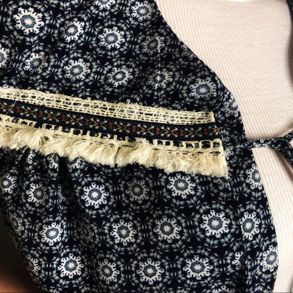 3 LEFT S-L Boho Chic Embroidered Blue Kimono Fringe Top - Picture 3 of 7